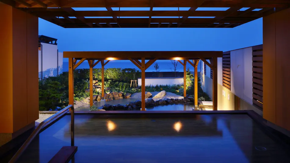 Kamogawa Grand Hotel