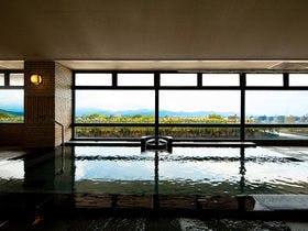 道後温泉　茶玻瑠