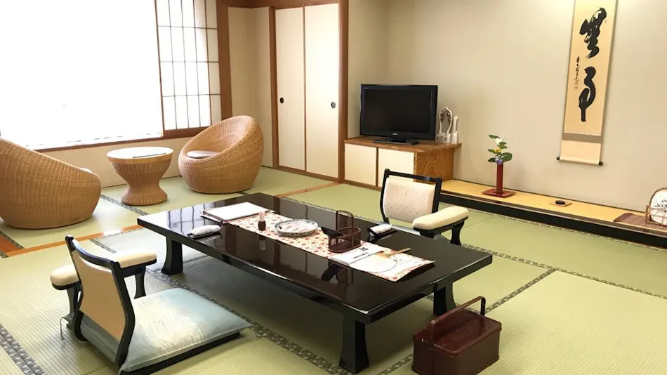 Kansui-en Kakuraku