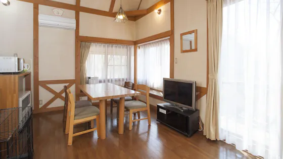 ตัวอย่างภายในกระท่อม