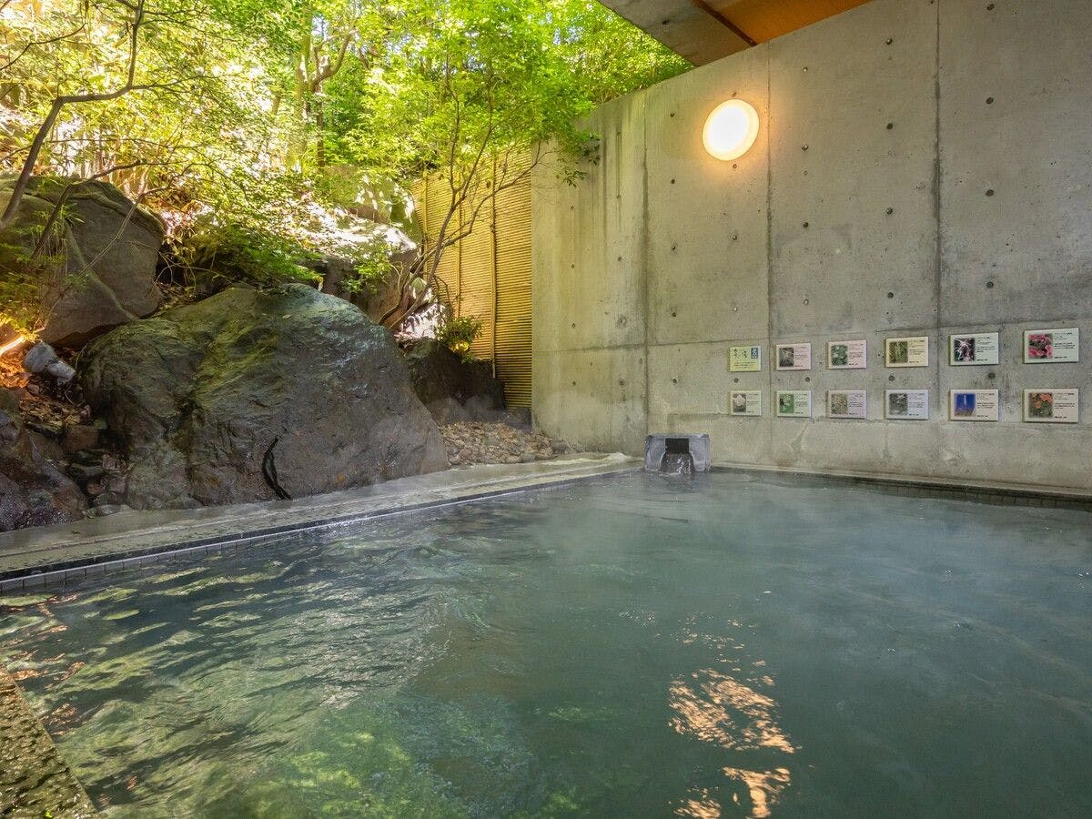 八ヶ岳高原リゾート内『花いずみの湯』