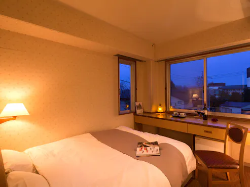 ダブルベッドルーム