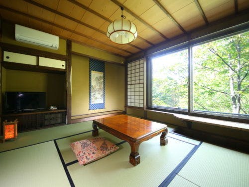 離れ新客室：川胡桃の間12畳　温泉付き