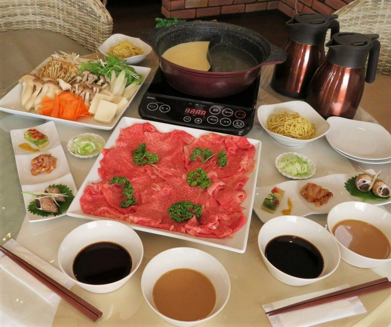 【年末年始限定】黒毛和牛しゃぶしゃぶ＆モーニングバスケット（2食付き）