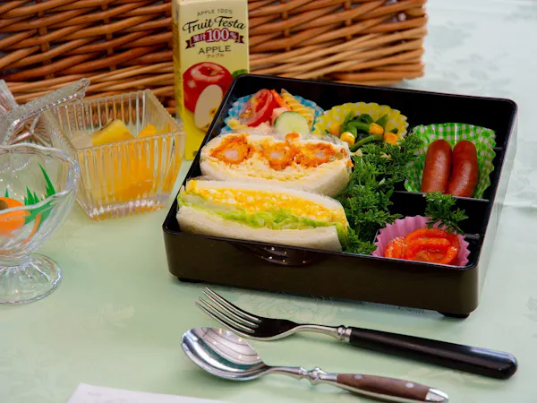 モーニングバスケットをお部屋にお届け【朝食付きプラン】
