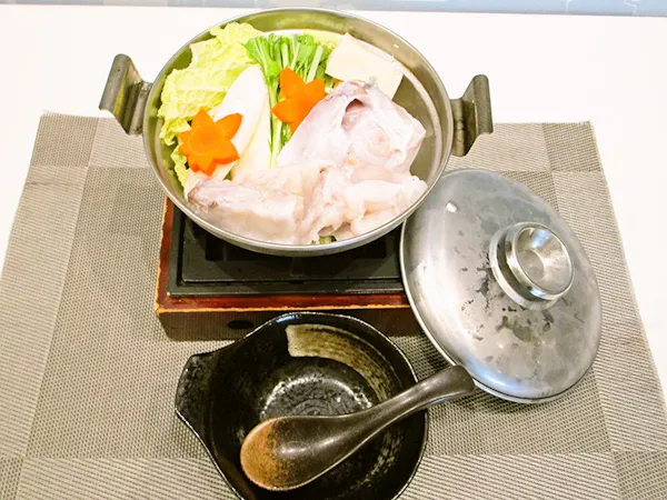 松阪牛メインのフルコースディナー「ふぐ鍋」プラン