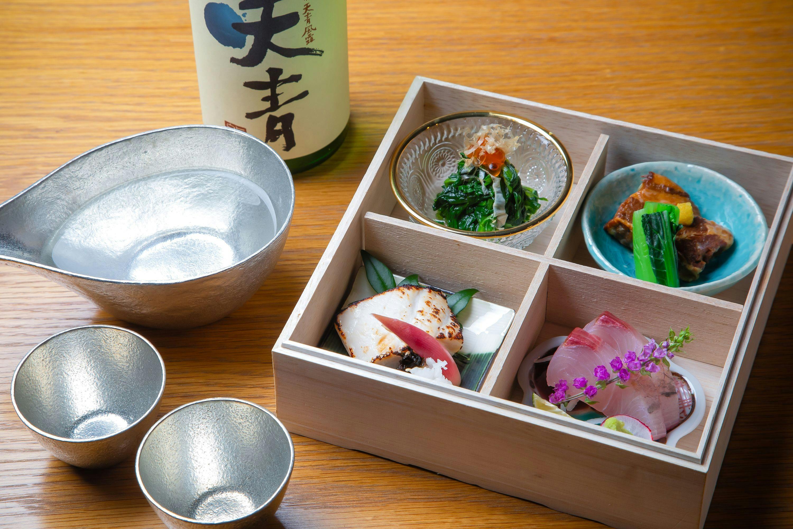 【部屋呑み】鎌倉の夜に、豊かな宵を（おつまみお重・お飲み物）【朝食無料】