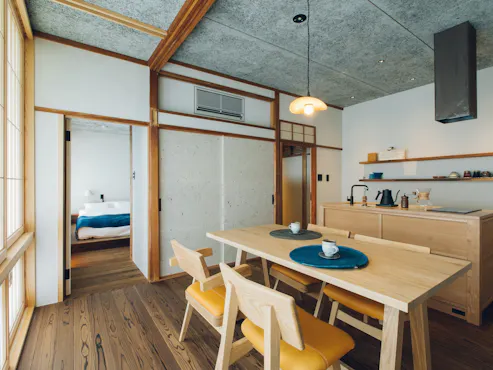 【デラックスルーム 四角】