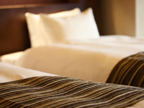 Kamar akan ditentukan secara acak.