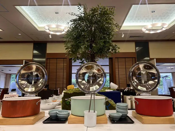 夕食なし・朝食付 21時までシャトルバス運行!アルペンルート&トロッコ列車、魚津駅前での夕食後も安心