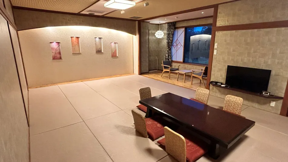 Hokuriku Toyama Japan's Famous Hot Spring Kintaro Onsen