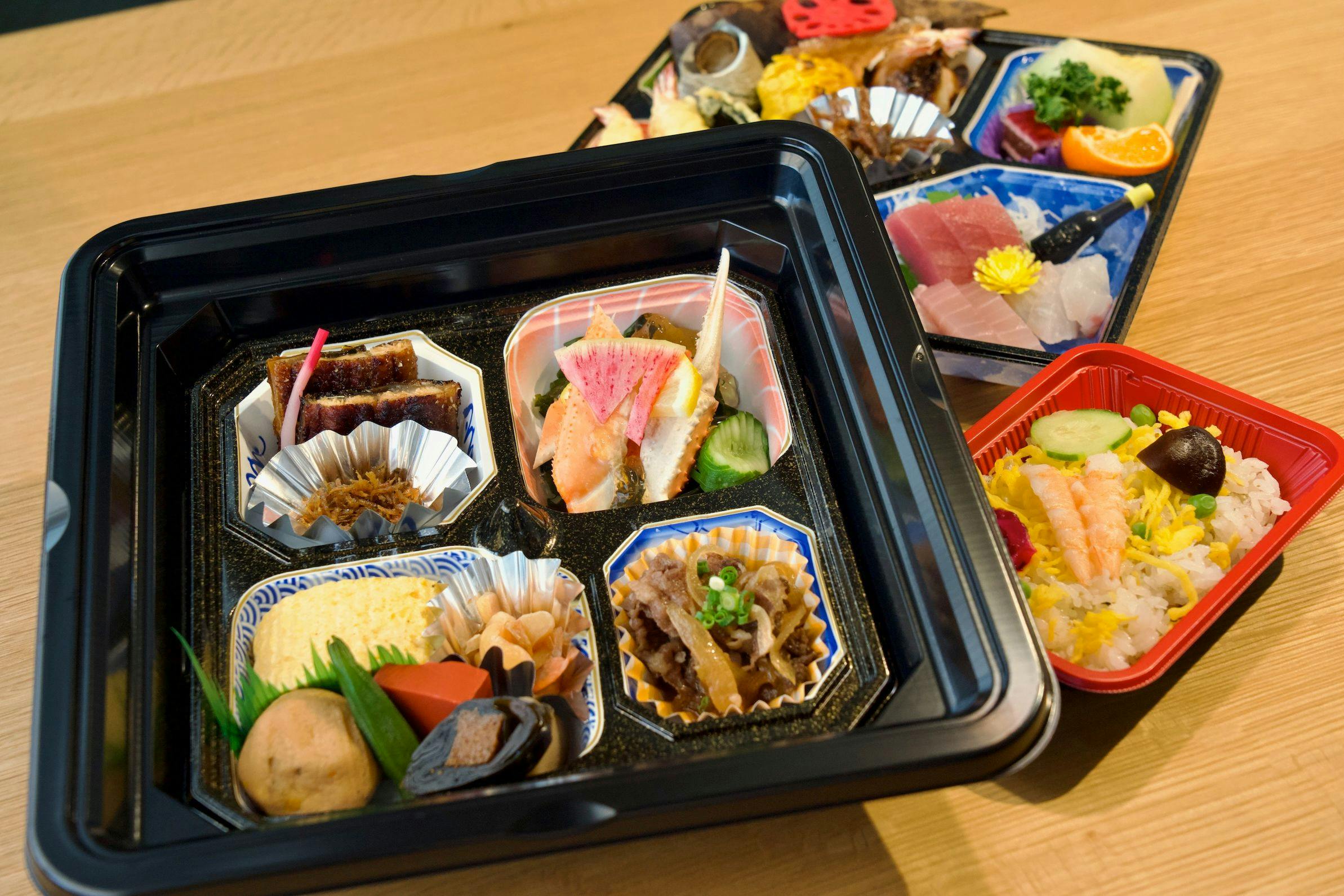 【ภาพตัวอย่างอาหารเย็นจัดเลี้ยง】