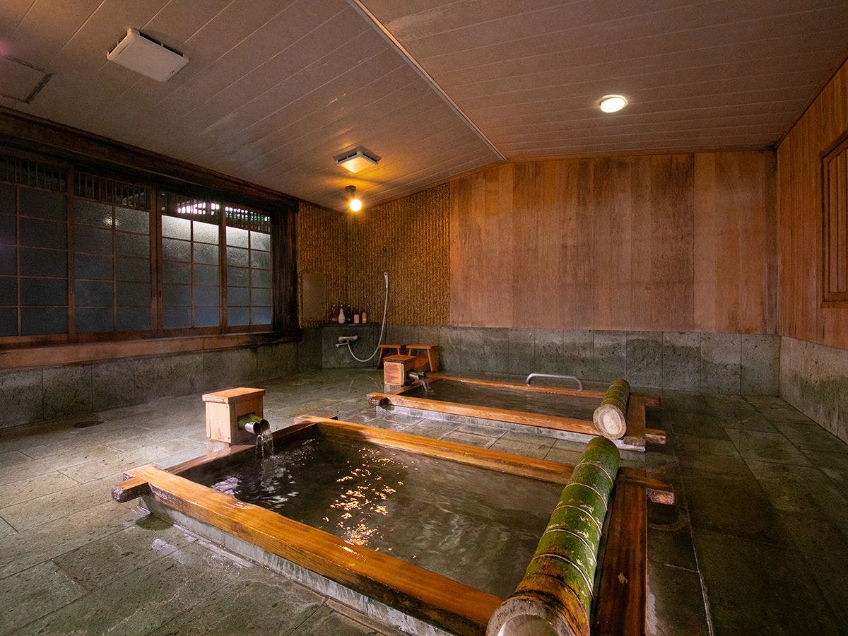 鶴井の宿　紫雲荘