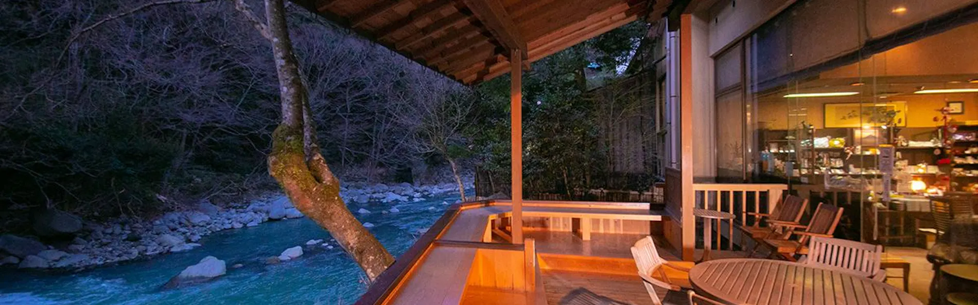 鶴井の宿 紫雲荘