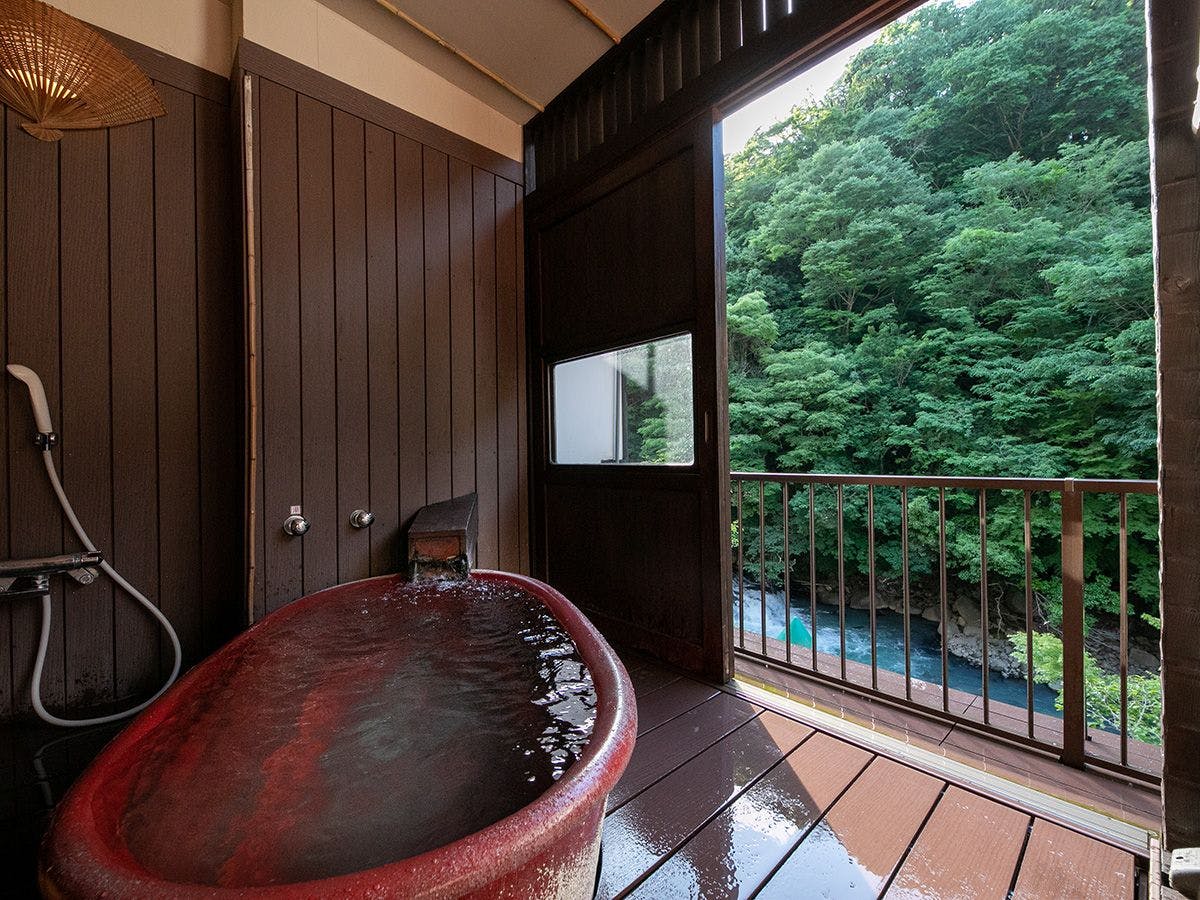 鶴井の宿　紫雲荘