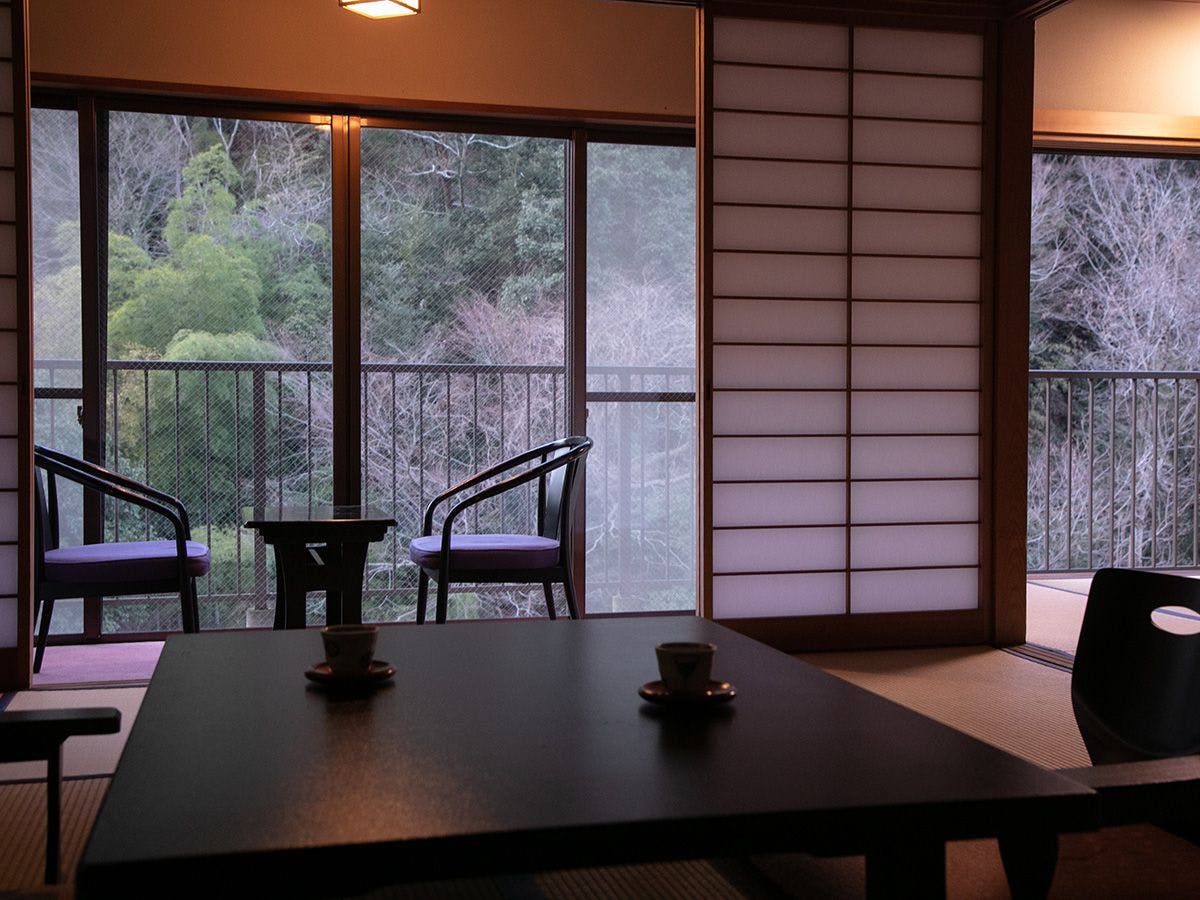鶴井の宿　紫雲荘