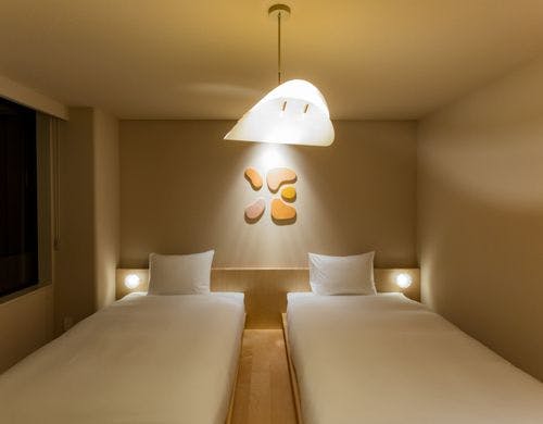 【コンパクトツイン】