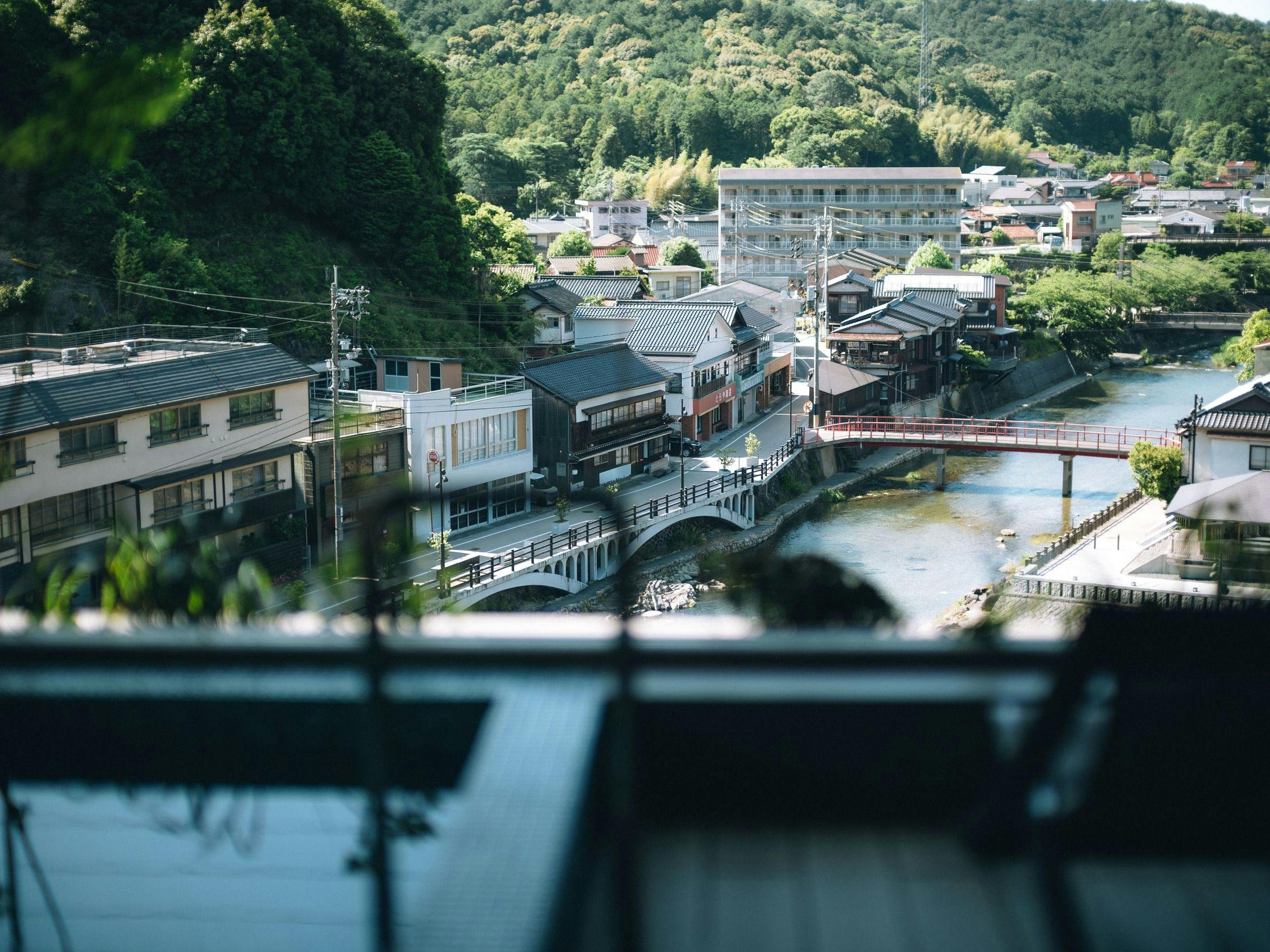 【리버뷰 사우나】