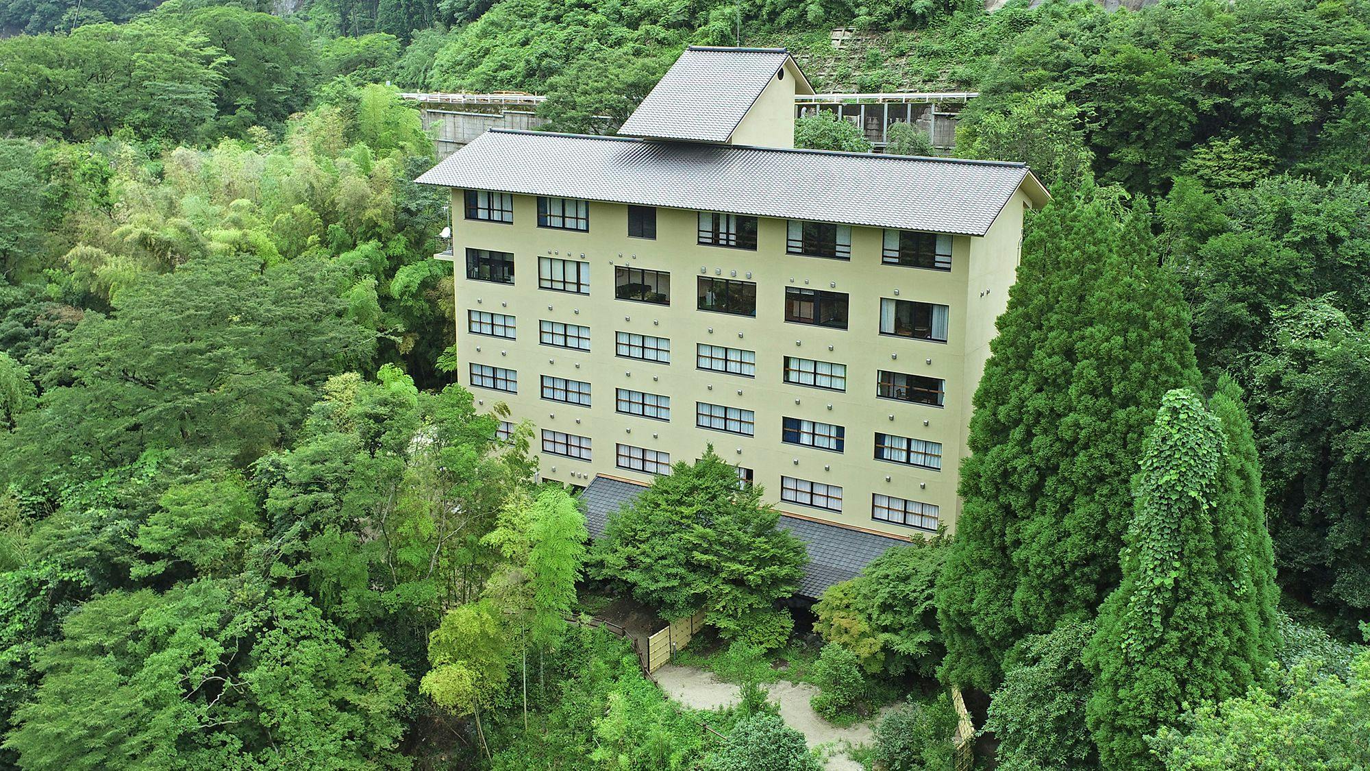 栃木温泉 鮎返りの滝を望む宿 小山旅館