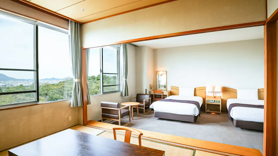 LiVEMAX Resort Kanonji