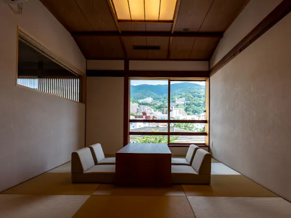 A客室(琉球畳の和室)