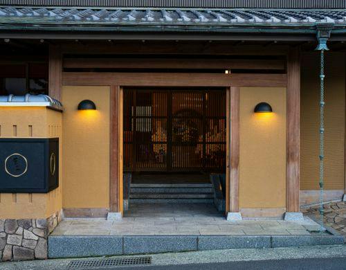 外観(夜)