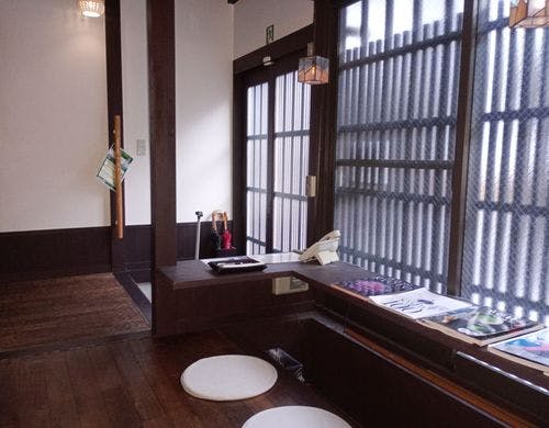 若草庵、玄関！