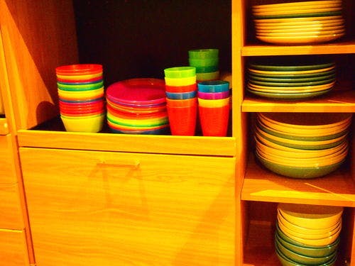 食器は各種各サイズを取り揃えております