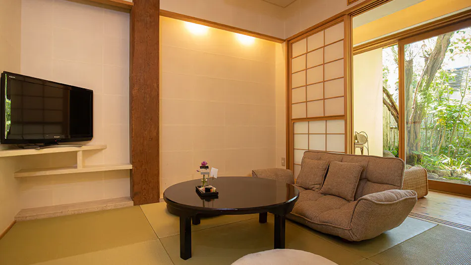 UCHIKO- Inn