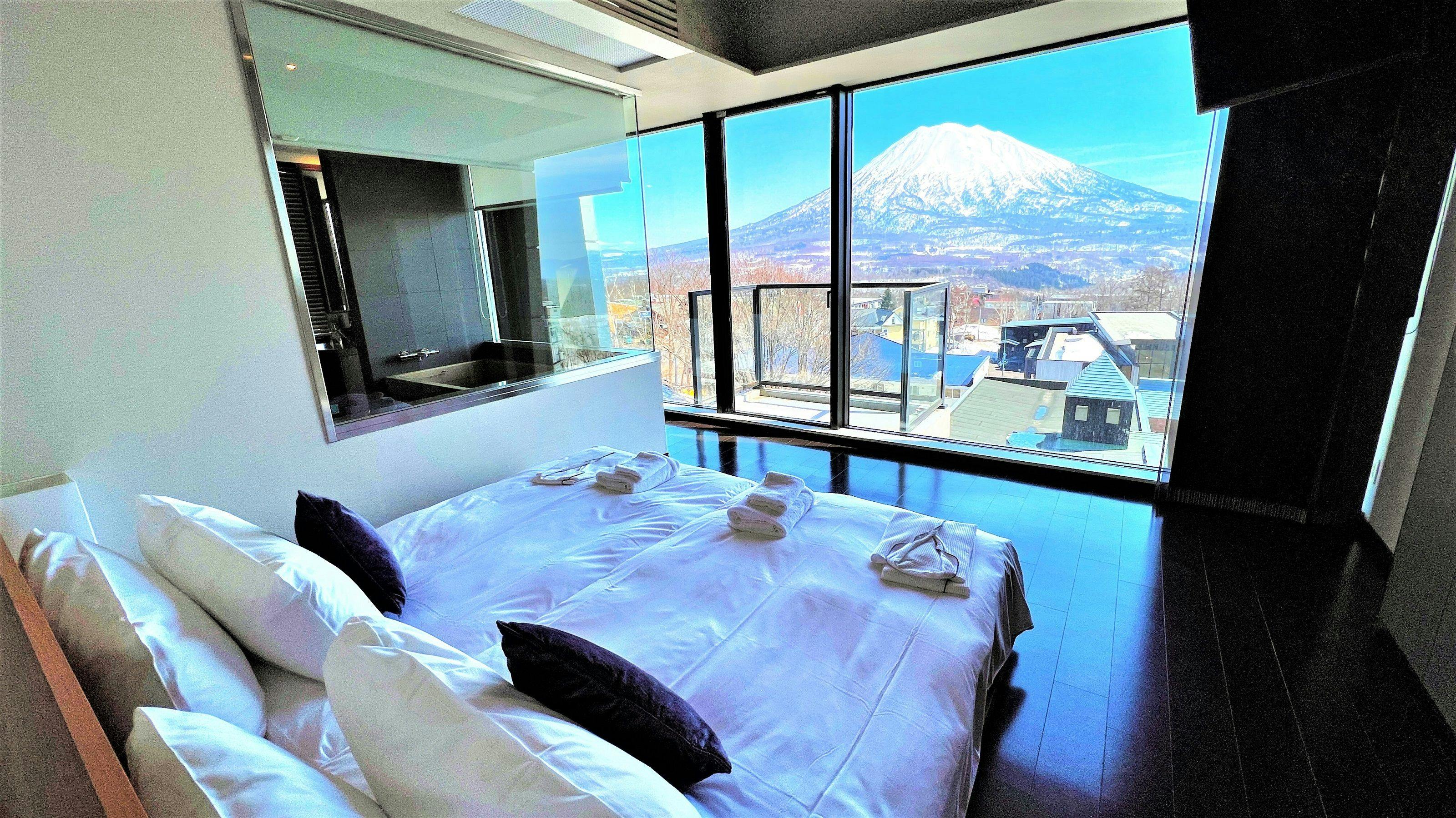 Miru Nozomi Views