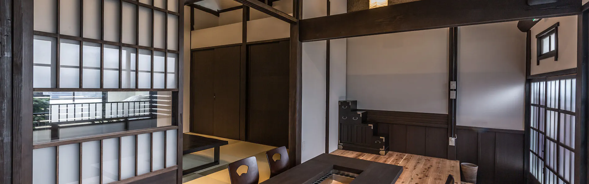 日本色 NIHON IRO