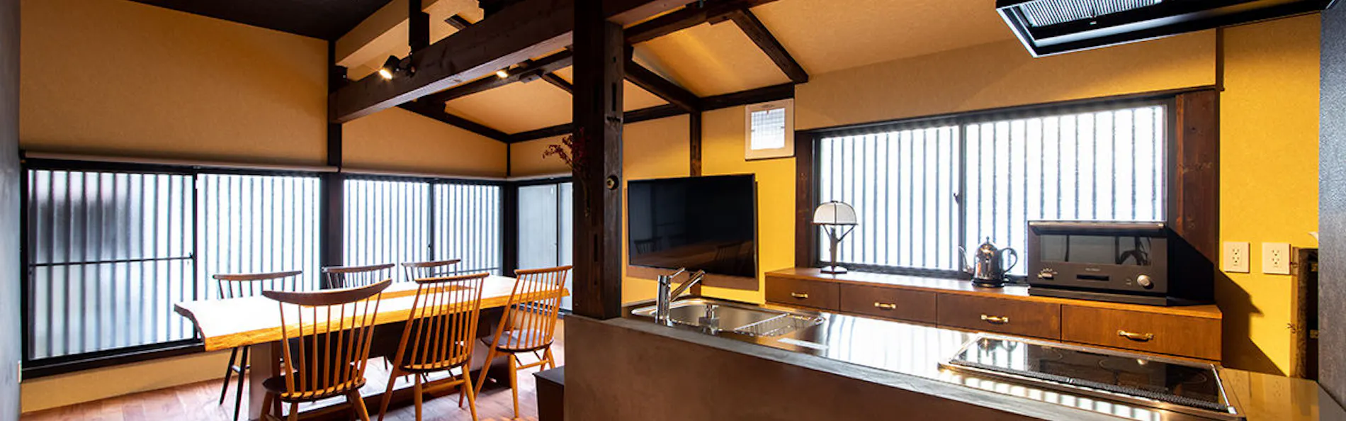 日本色 NIHON IRO