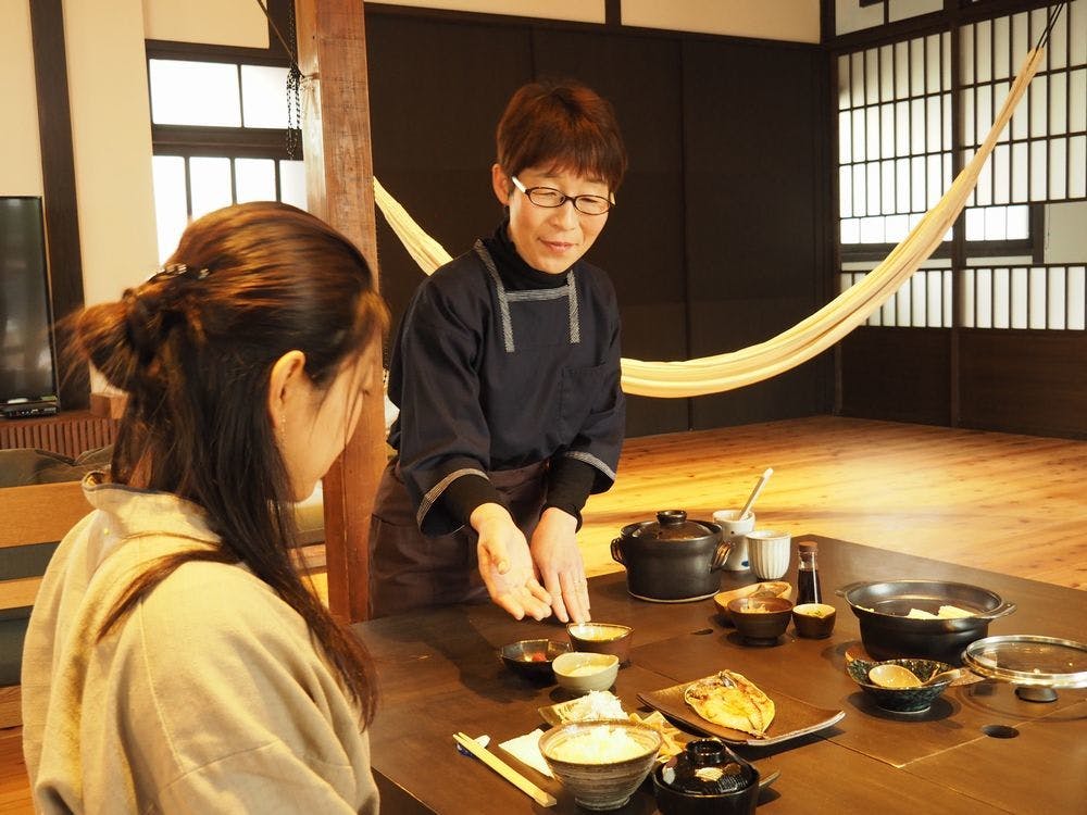 日本色　NIHON IRO