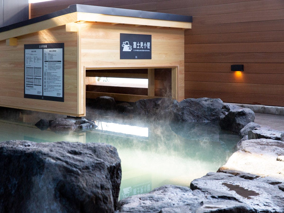 日本色　NIHON IRO
