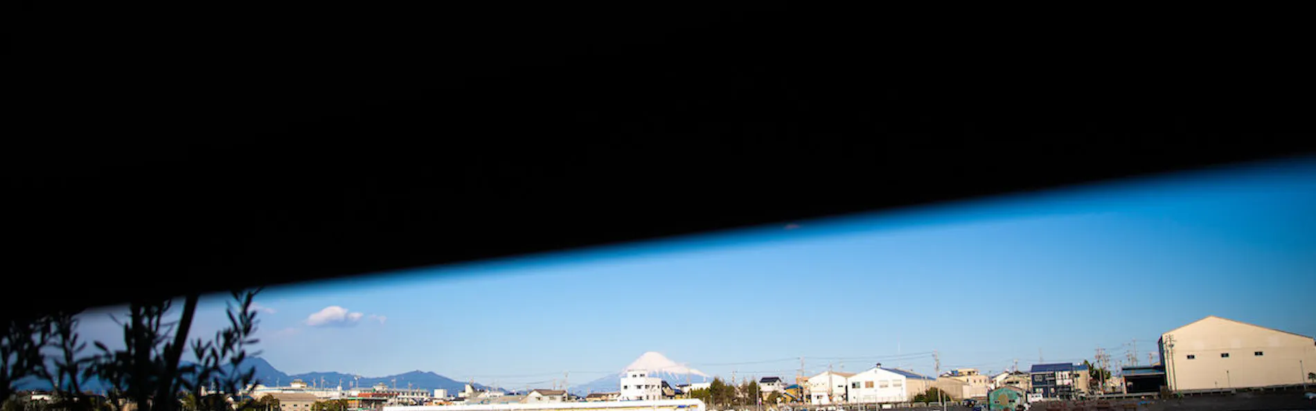 日本色 NIHON IRO