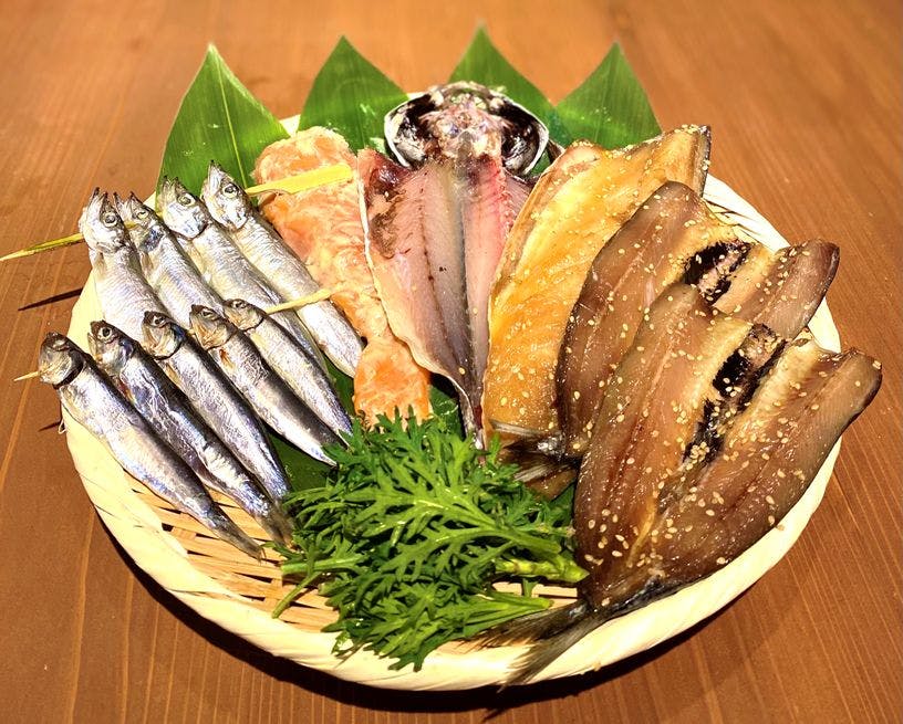 日本色　NIHON IRO