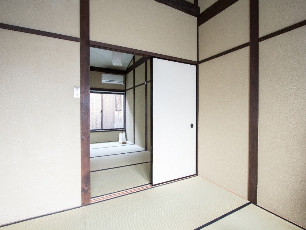 鈴　六条町家