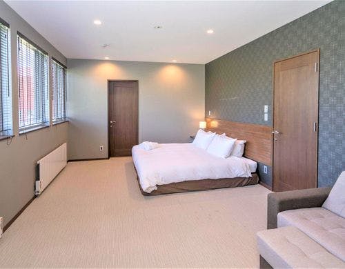 ロッジ９，１０マスターベッドルーム