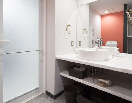 広々としたスイートダブルルーム