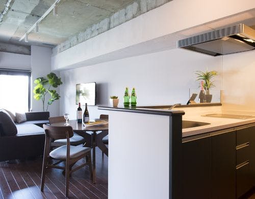 対面型キッチン付き