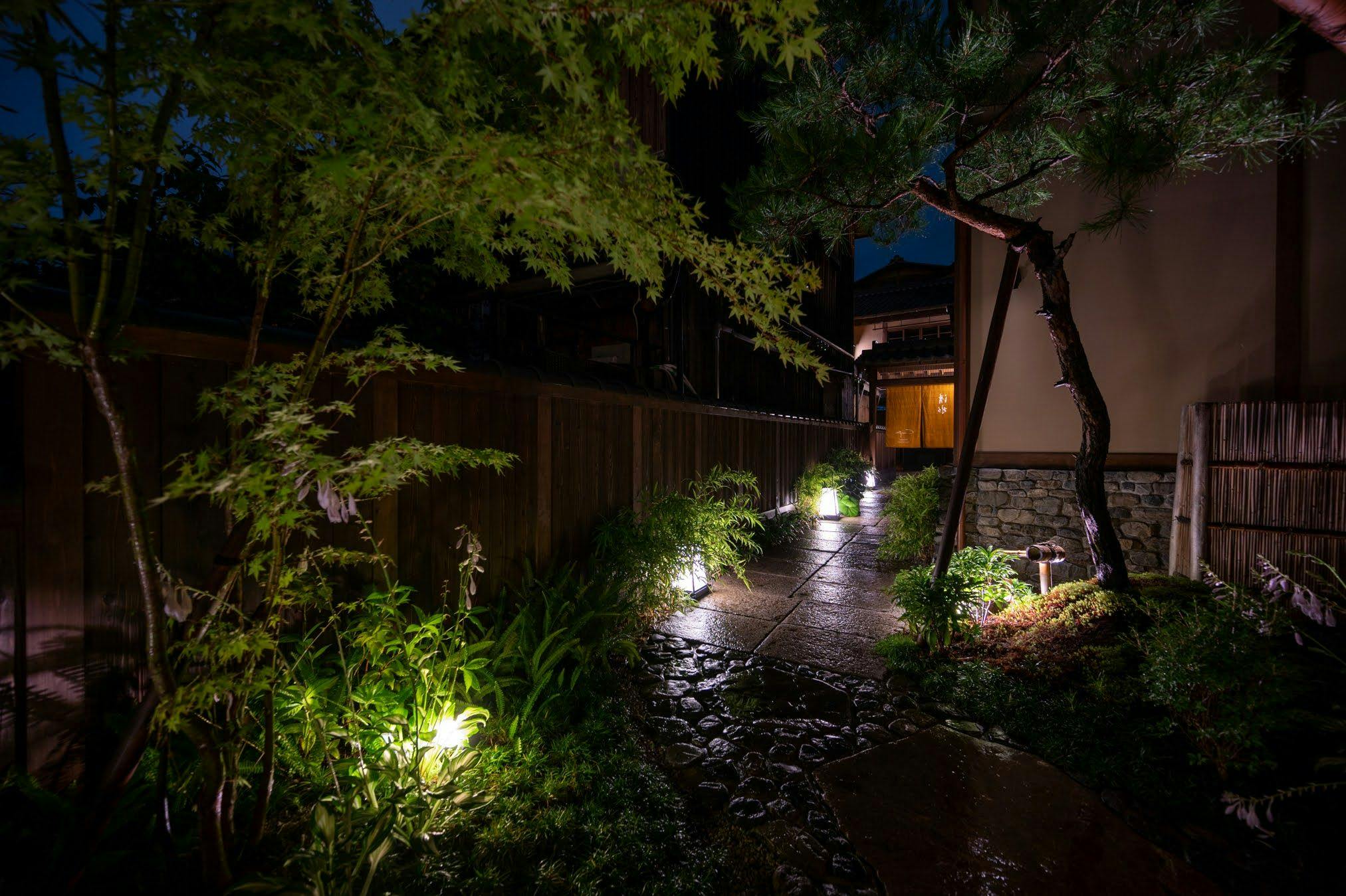 CAMPTON KIYOMIZU