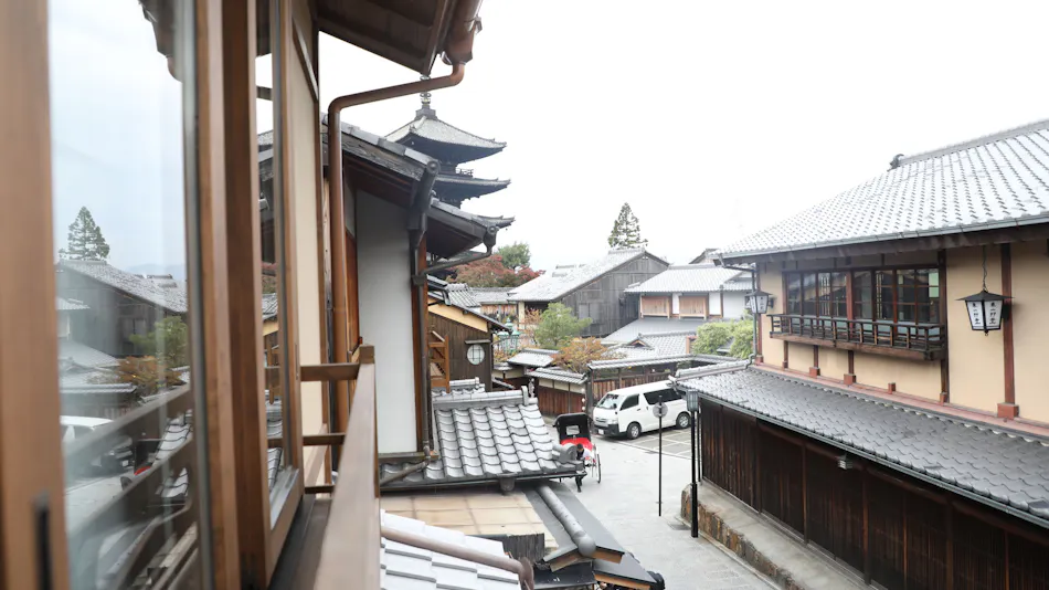 CAMPTON KIYOMIZU