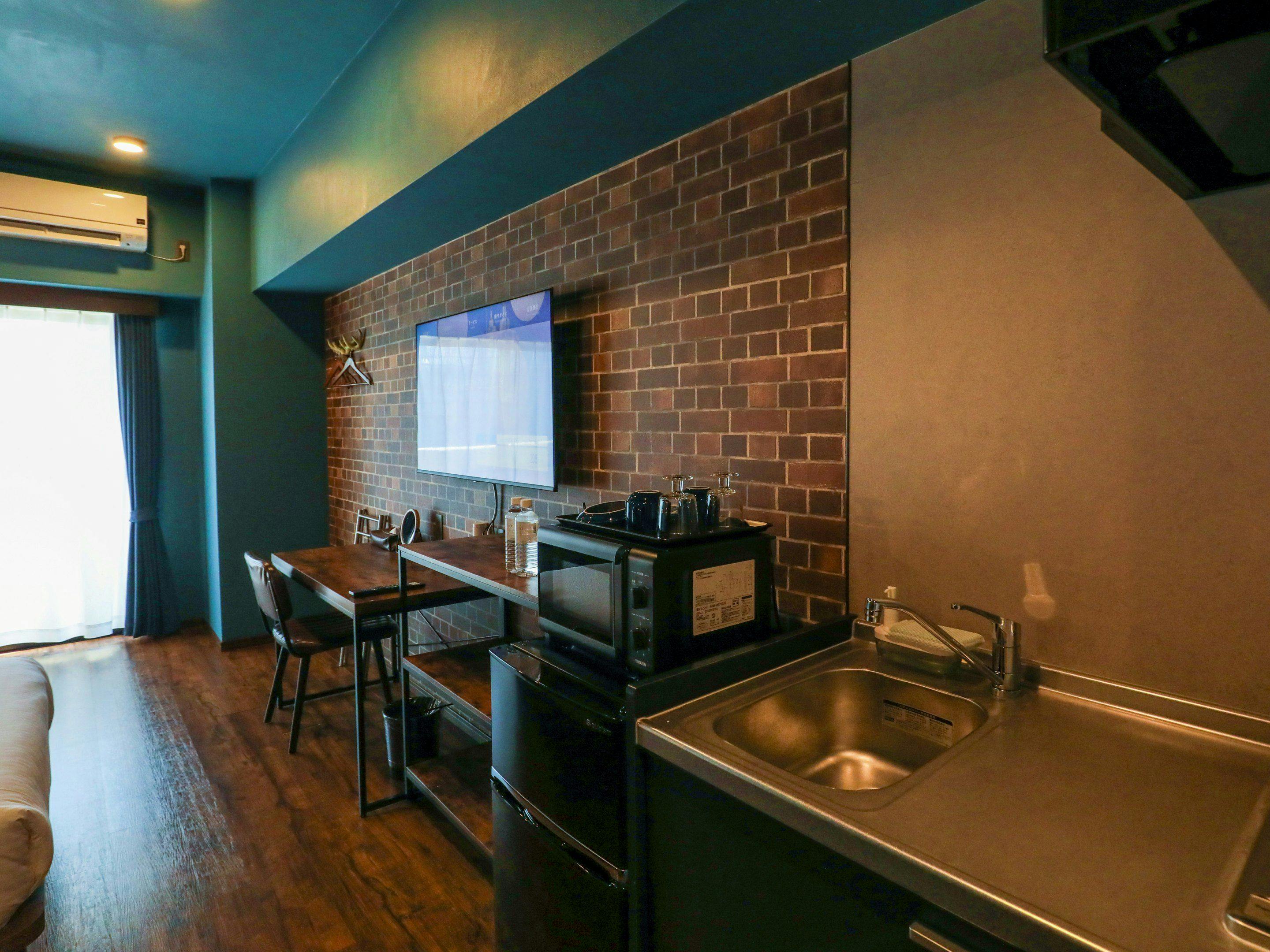 HOTEL385