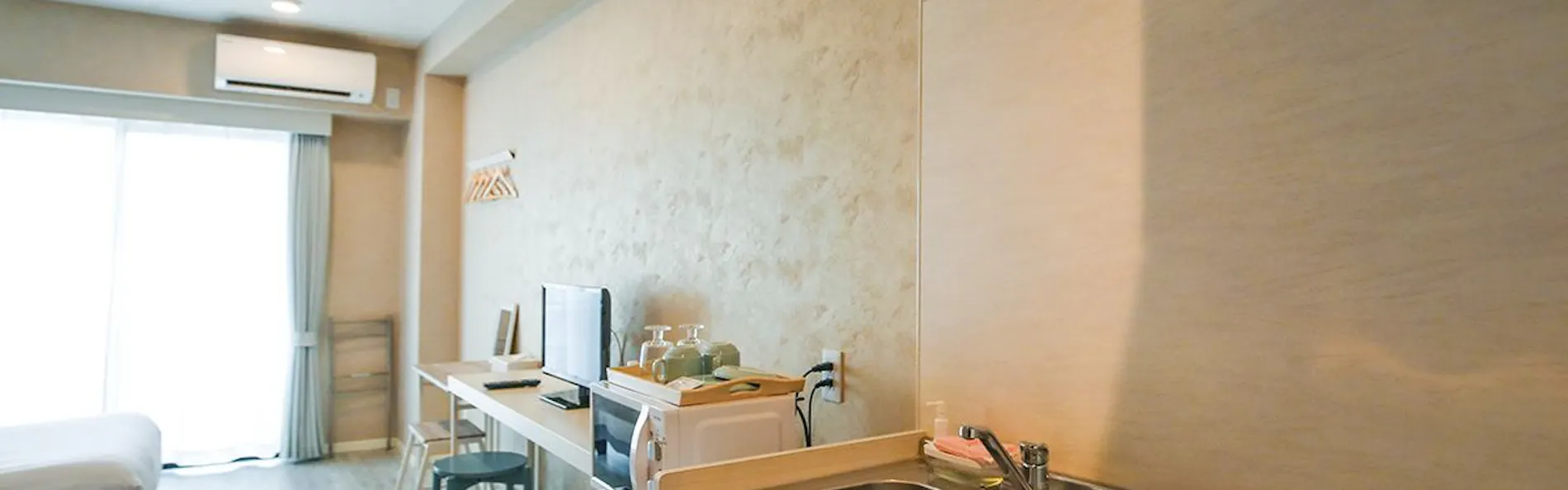 HOTEL385