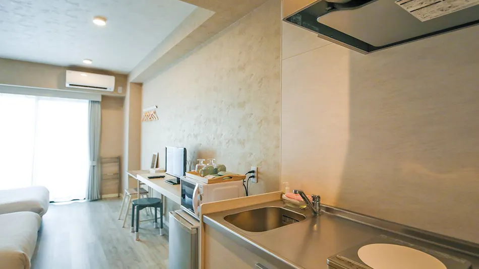HOTEL385