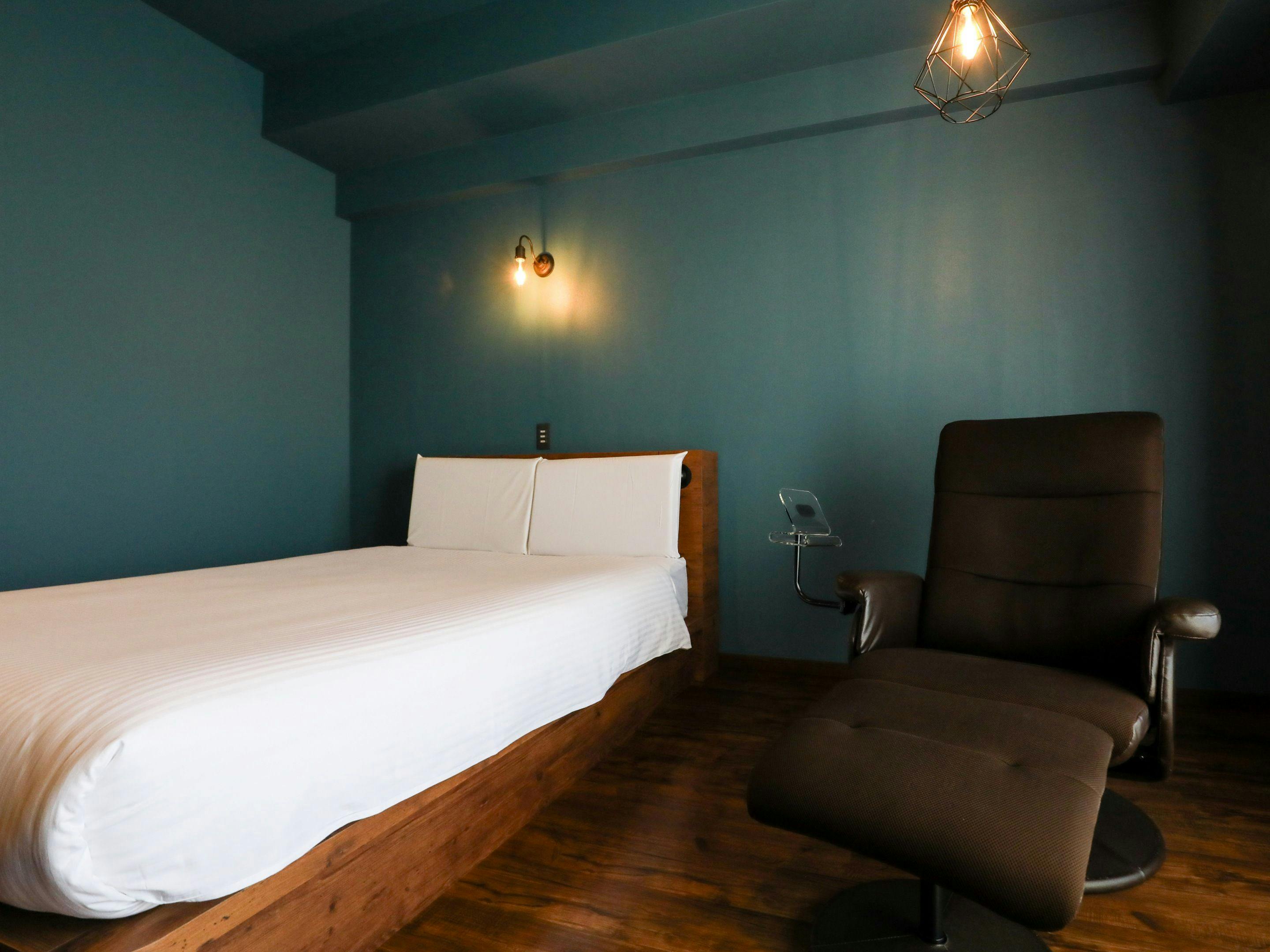 HOTEL385