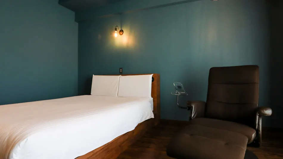 HOTEL385