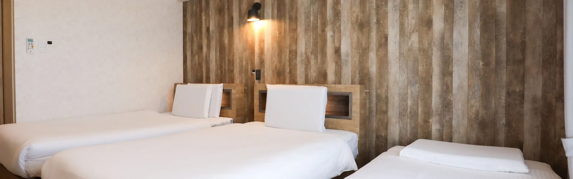 HOTEL385