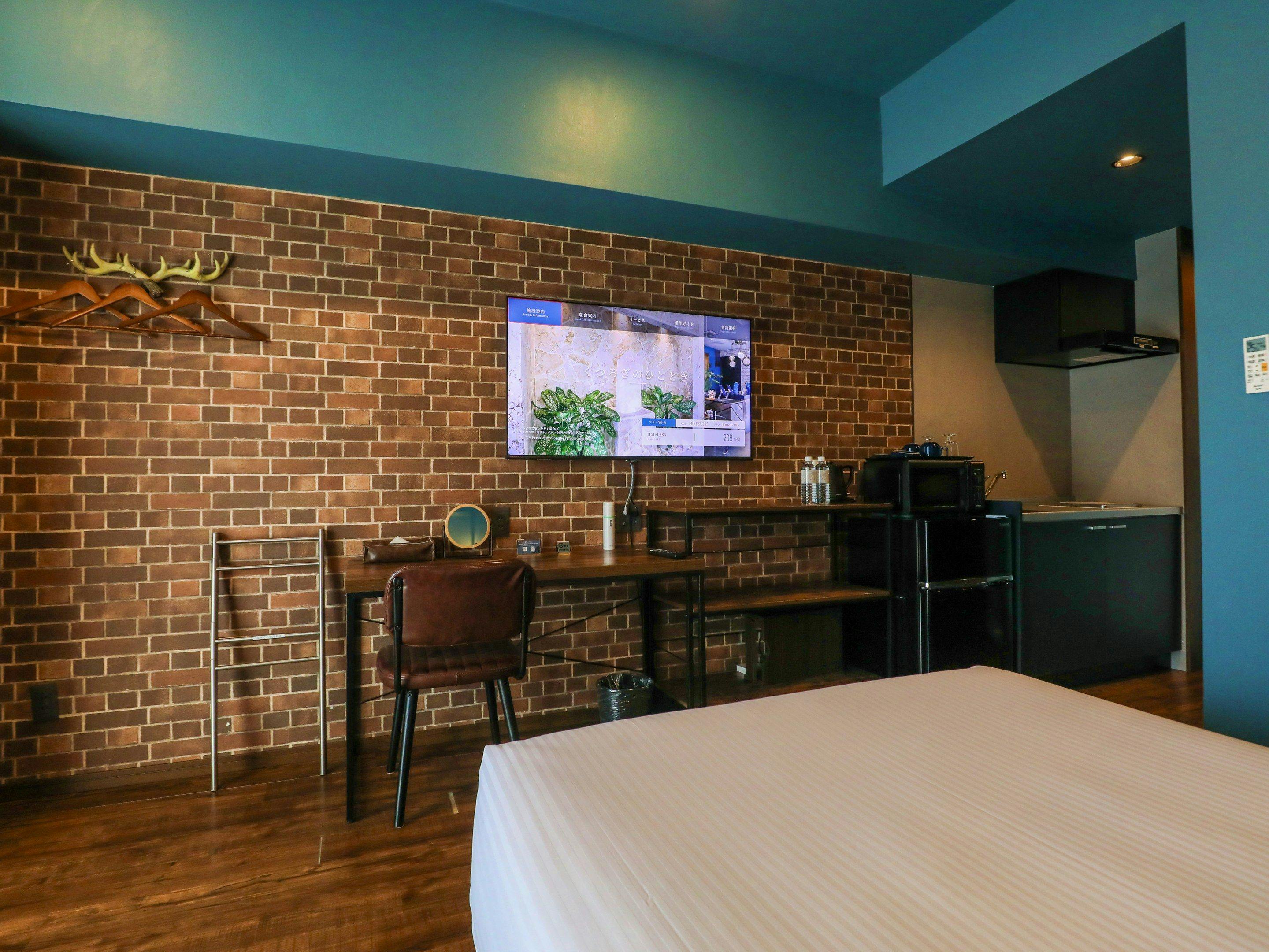 HOTEL385