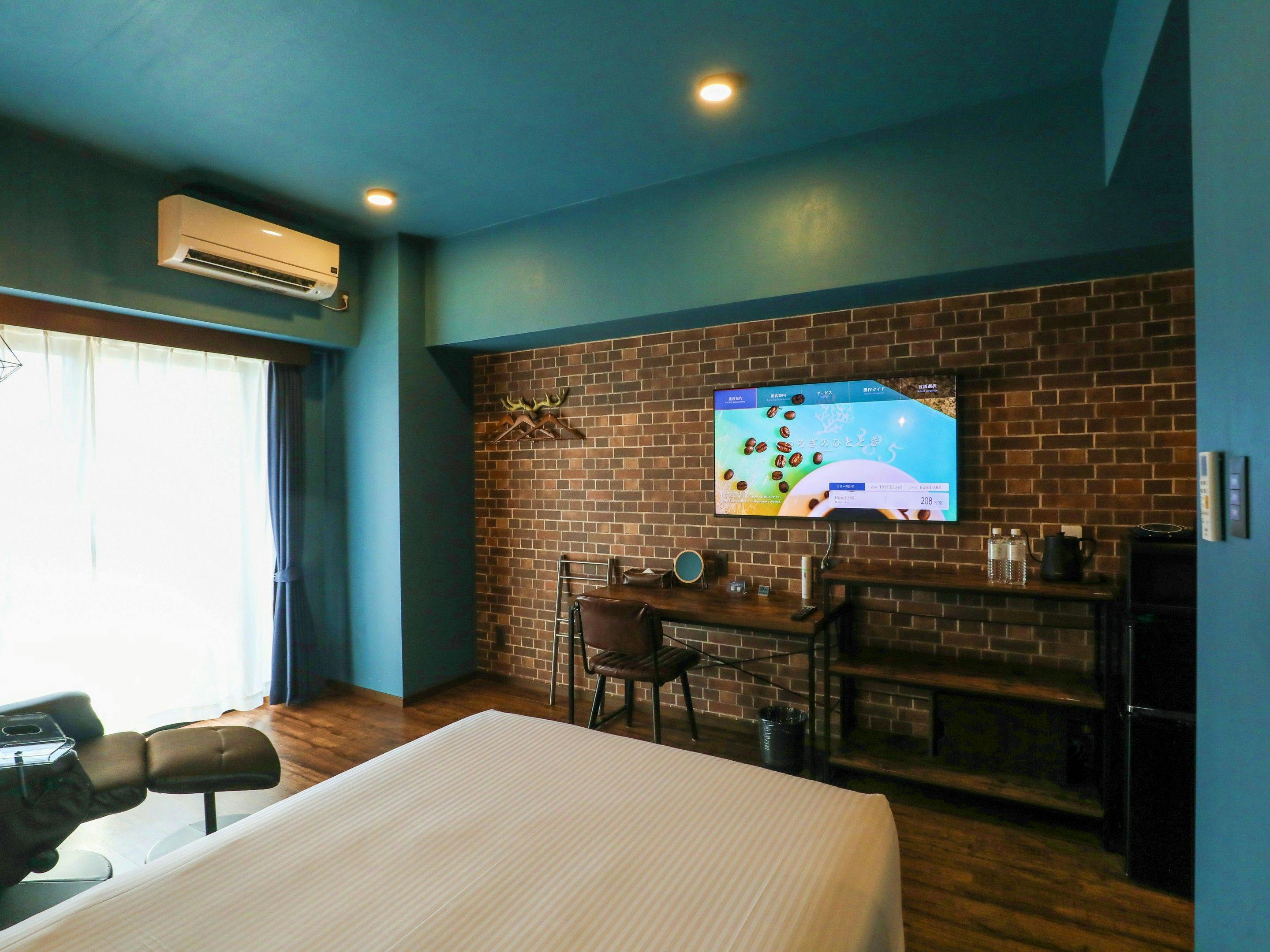 HOTEL385